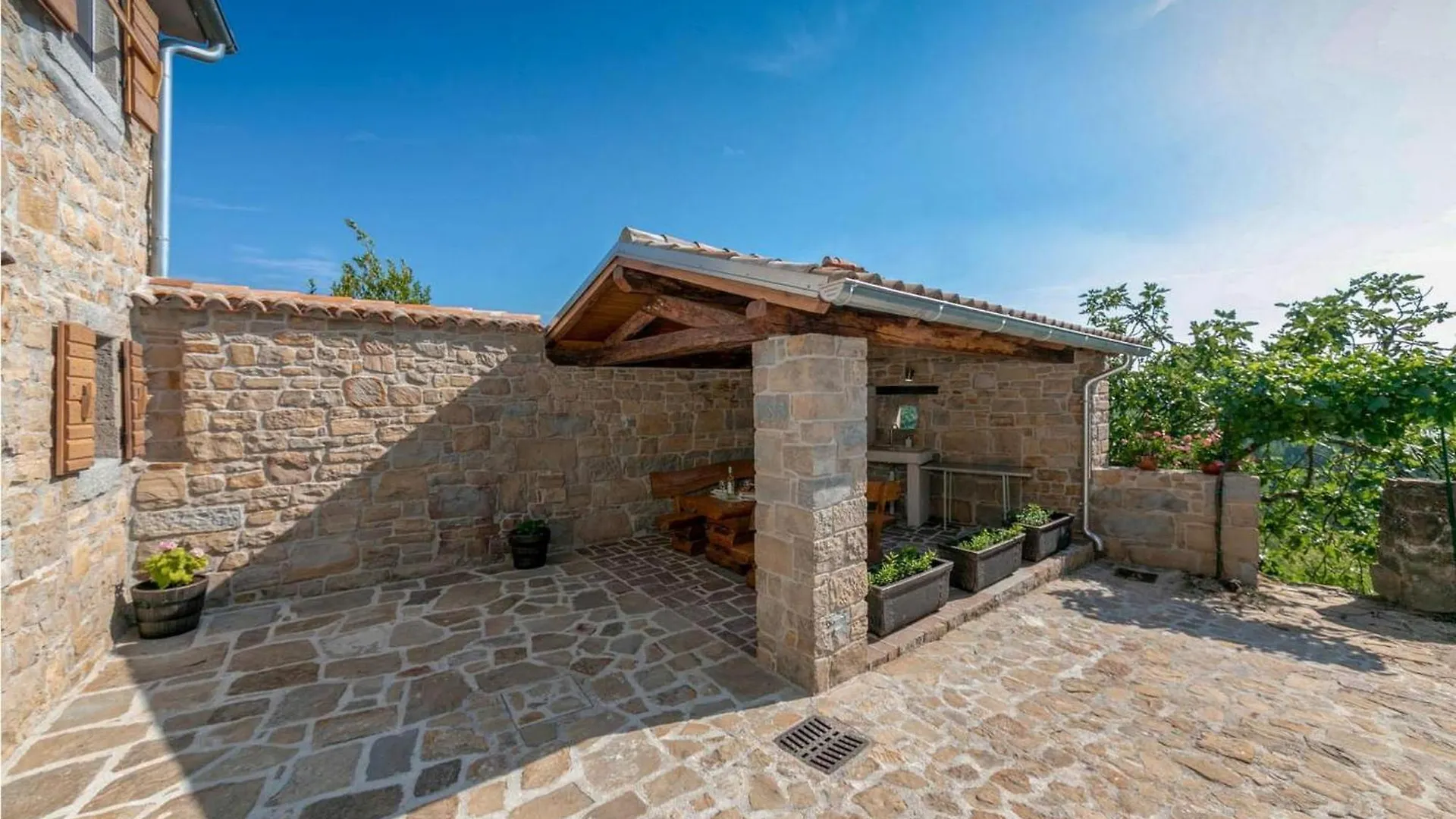 Ninna Buzet Apartment